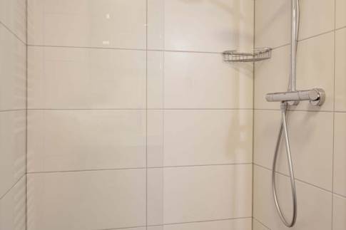 The Badkamer 2 of Type Strandlodge 8 - nr. 36 in Vakantiepark Boomhiemke