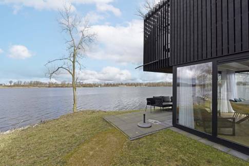 The Buiten of Type Sunset 6p - nr. 12 in Lakeside Resort Brielle