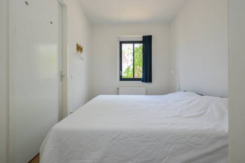 The Slaapkamer 2 of Type 8CK1 - nr. 426 in Landal Esonstad