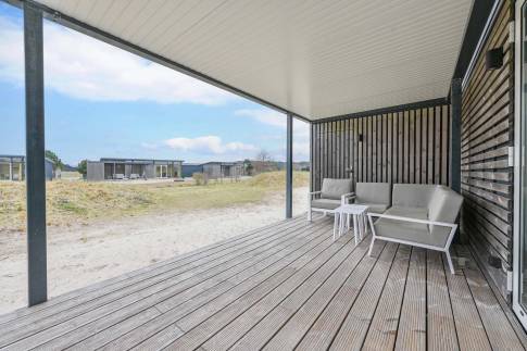 The Terras of Type Kooikers Comfort - nr. 55 in Landal Ameland