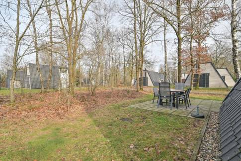 The Tuin of Type Veluwe Villa 4B - nr. 73 Pijplook in Landal Bungalowpark Hoenderloo