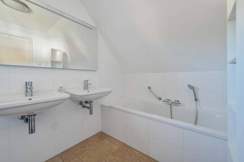 The Badkamer 2 of Type 9L - nr. 151 in Buitenhof De Leistert