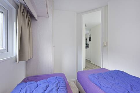 The Slaapkamer 1 of nr. 283 - type Buitenverblijf Comfort 5 in Resort Arcen