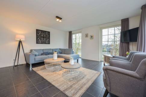 The Woonkamer of Type Waterland 6-8 - nr. 319 in Resort De Rijp