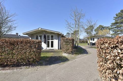 The Buiten of Type Buitenverblijf Wellness 4 - nr. 330 in Resort Arcen