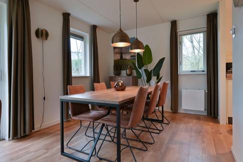 The Eetkamer of Type 6C - nr. 204 in Landal Stroombroek