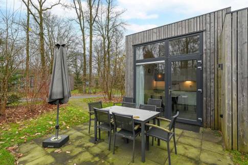 The Terras of Type Lodge 6 - nr. 22 in Roompot Vakantiepark Schaijk