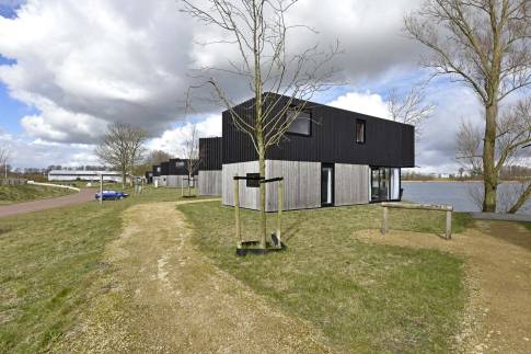 The Buiten of Type Sunset 6p - nr. 12 in Lakeside Resort Brielle