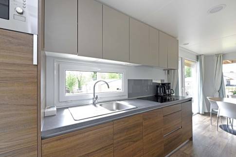 The Keuken of Type Berghem Chalet - nr. 6 in EuroParcs Gulperberg
