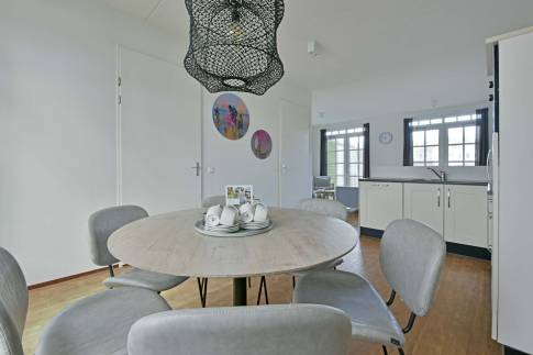 The Eetkamer of Type 6D2 - nr. 213 in Landal Esonstad