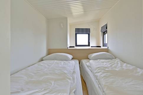 The Slaapkamer 2 of Type Farmland Family 6 - nr. 35 in Landal Callantsoog