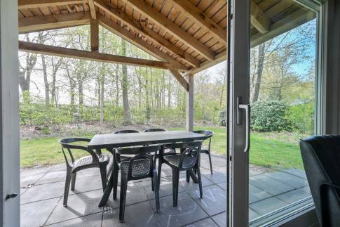 The Terras of Type Sequoia 6P - nr. 07 in Vakantiepark Westerbergen
