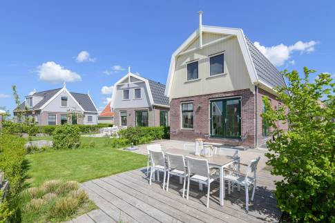 The Tuin of Type Speeltoren - nr. 315 in Resort Poort van Amsterdam