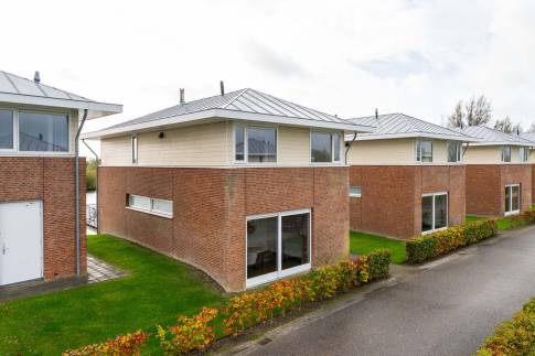 The Buiten of Type 4L2 - nr. 604 in Landal Esonstad