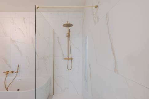 The Badkamer of Type 2P Extra Luxe Wellness - 2ELW in Landal De Wielsche Dreef