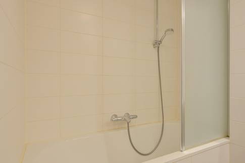 The Badkamer 2 of Type 8C2 - nr. 103 in Landal De Reeuwijkse Plassen