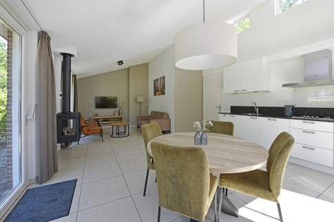 The Eetkamer of nr. 290 - type Luxe Villa 4 in Resort Arcen