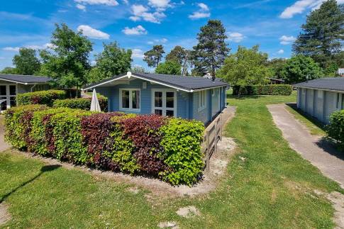 The Tuin of Type Buitenverblijf Wellness 4 - nr. 325 in Resort Arcen