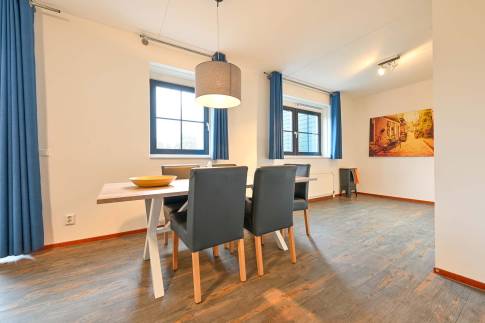 The Eetkamer of Type VO5A Comfort - nr. 222 in Marinapark Volendam