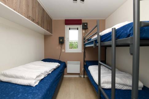 The Slaapkamer 2 of Type Alcon 4-5L - nr. 439 in Landal De Vlinderhoeve