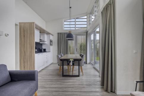 The Eetkamer of nr. 65 - type Bungalow 6A in Landal Beach Resort en Water Village