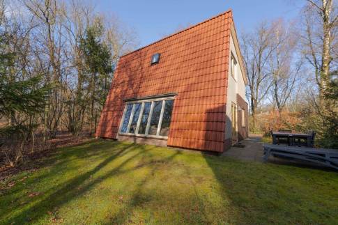 The Buiten of Type Bosvilla Comfort 6-7 - nr. 16 Moerbei in Landal Bungalowpark Hoenderloo