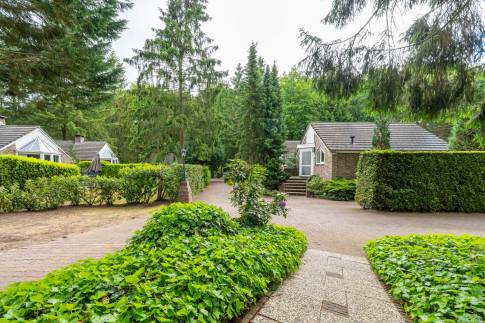 The Buiten of Type Wellness Bungalow - nr. B14 in Vakantiepark De Bosrand