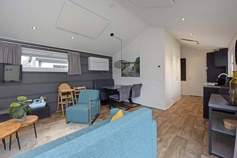 The Woonkamer of Type Ooievaar kindvriendelijk - nr. 65 in Vakantiepark Giethoorn