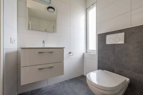 The Badkamer 1 of Type Comfort Villa - nr. 139-141 in Resort Arcen