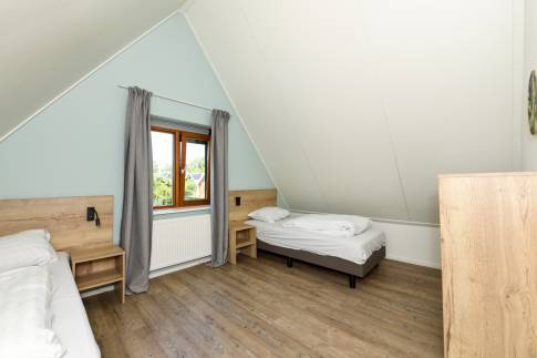 The Slaapkamer 2 of nr. 024 - type 4CT in Landal De Reeuwijkse Plassen