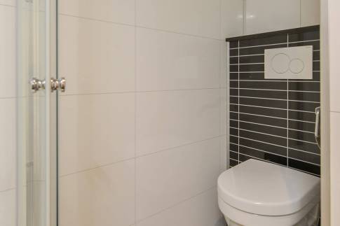 The Badkamer of Type Buitenverblijf Comfort 6 - nr. 301 in Resort Arcen