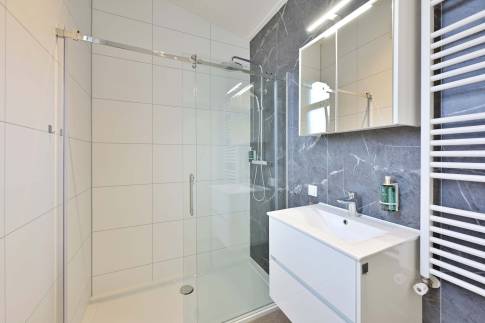 The Badkamer of Type Bos Lodge Silva Natuur - nr. 145 in Landgoed De Scheleberg