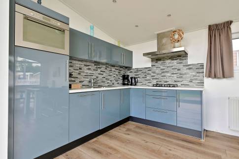 The Keuken of Type Pavilion Solo - nr. 443 in Resort De Rijp