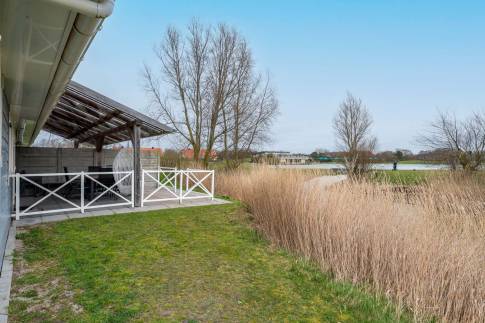 The Buiten of Type 10L1 - nr. 336 in Landal Beach Resort Ooghduyne