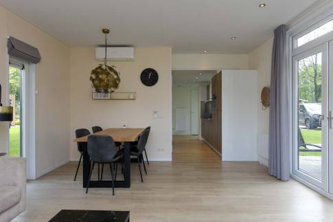 The Eetkamer of Type Alcon 4-5L - nr. 439 in Landal De Vlinderhoeve