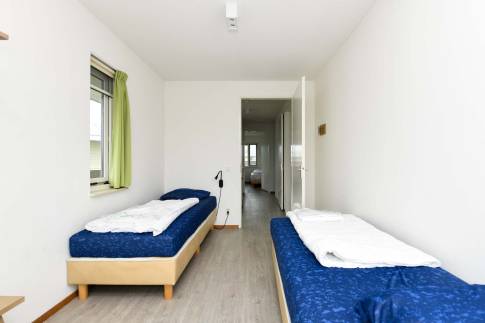 The Slaapkamer 3 of Type 8E3 - nr. 635 in Landal Esonstad