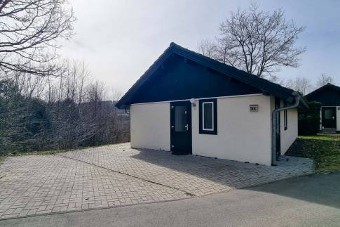 The Buiten of Type Landhaus 6 Luxe - nr. 35 in Eifelpark Kronenburger See