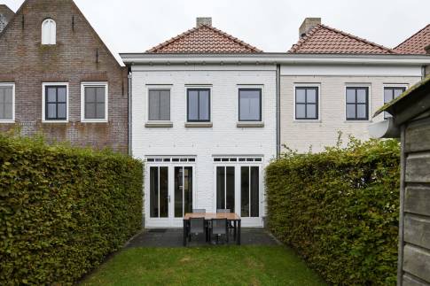 The Buiten of Type 4B2 - nr. 230 in Landal Esonstad