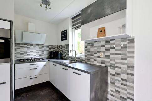 The Keuken of Type Comfort Villa 6 - nr. 20 in Resort Arcen