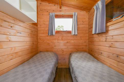 The Slaapkamer 3 of Type Buitenverblijf Comfort 6 - nr. 301 in Resort Arcen