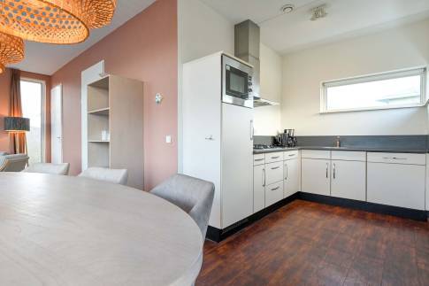 The Eetkamer of Type 6L2 - nr. 631 in Landal Esonstad