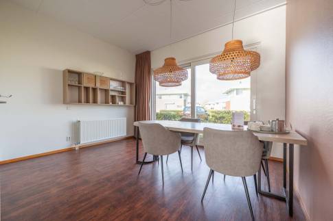 The Eetkamer of Type 4L2 - nr. 604 in Landal Esonstad