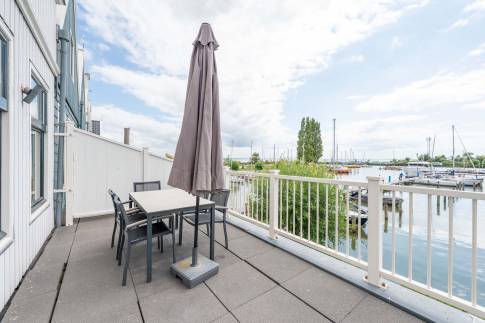 The Terras of Type Zuiderzeezicht 4 -  nr. 204 in Resort Poort van Amsterdam