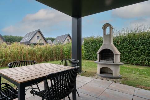 The Terras of nr. 059 - type Angenent 2L in Landal Elfstedenhart