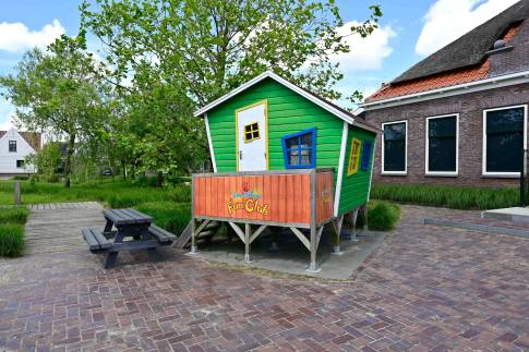 The Buiten of Type Speeltoren - nr. 365 in Resort Poort van Amsterdam