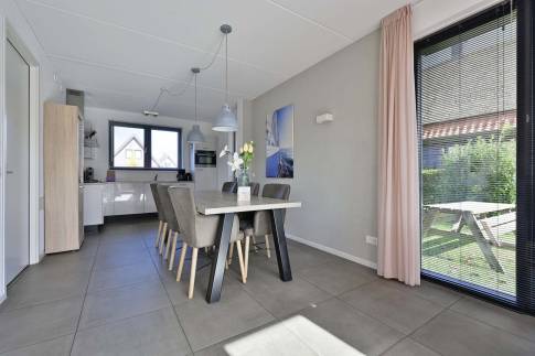 The Eetkamer of Type Watervilla 6A - nr. 37 in Waterstaete Ossenzijl