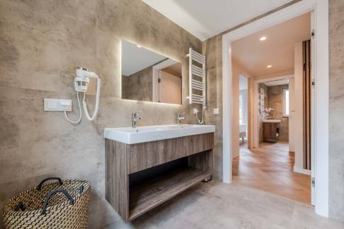 The Badkamer 2 of Type Keizerin - 4ELW in Landal Landgoed Bourtange