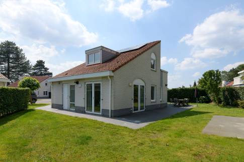 The Buiten of Type Comfort Villa 12 - nr. 185-186 in Resort Arcen
