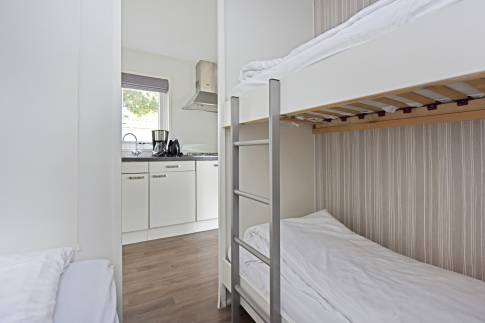 The Slaapkamer 2 of nr. 251 - type Panorama Chalet 5 in EuroParcs Gulperberg