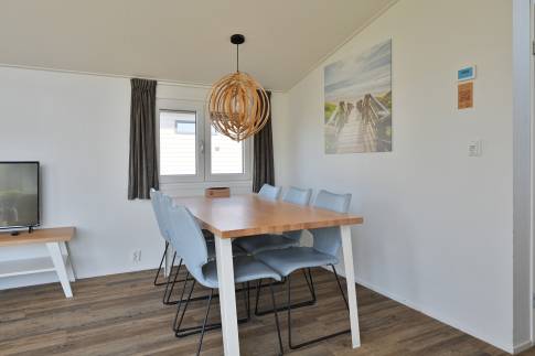 The Eetkamer of nr. 222 - type Rialto Max 6 in Park Westerkogge